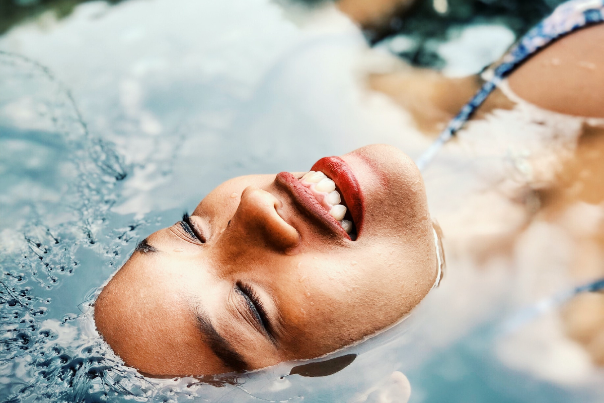 Swimming and the queer body